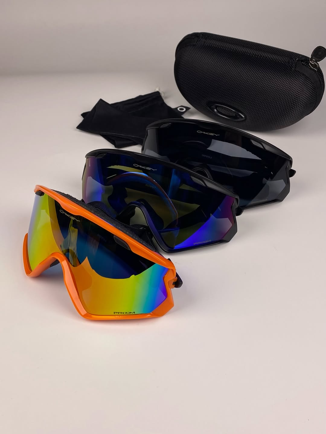 عینک Oakley Wind Jacket 2.0